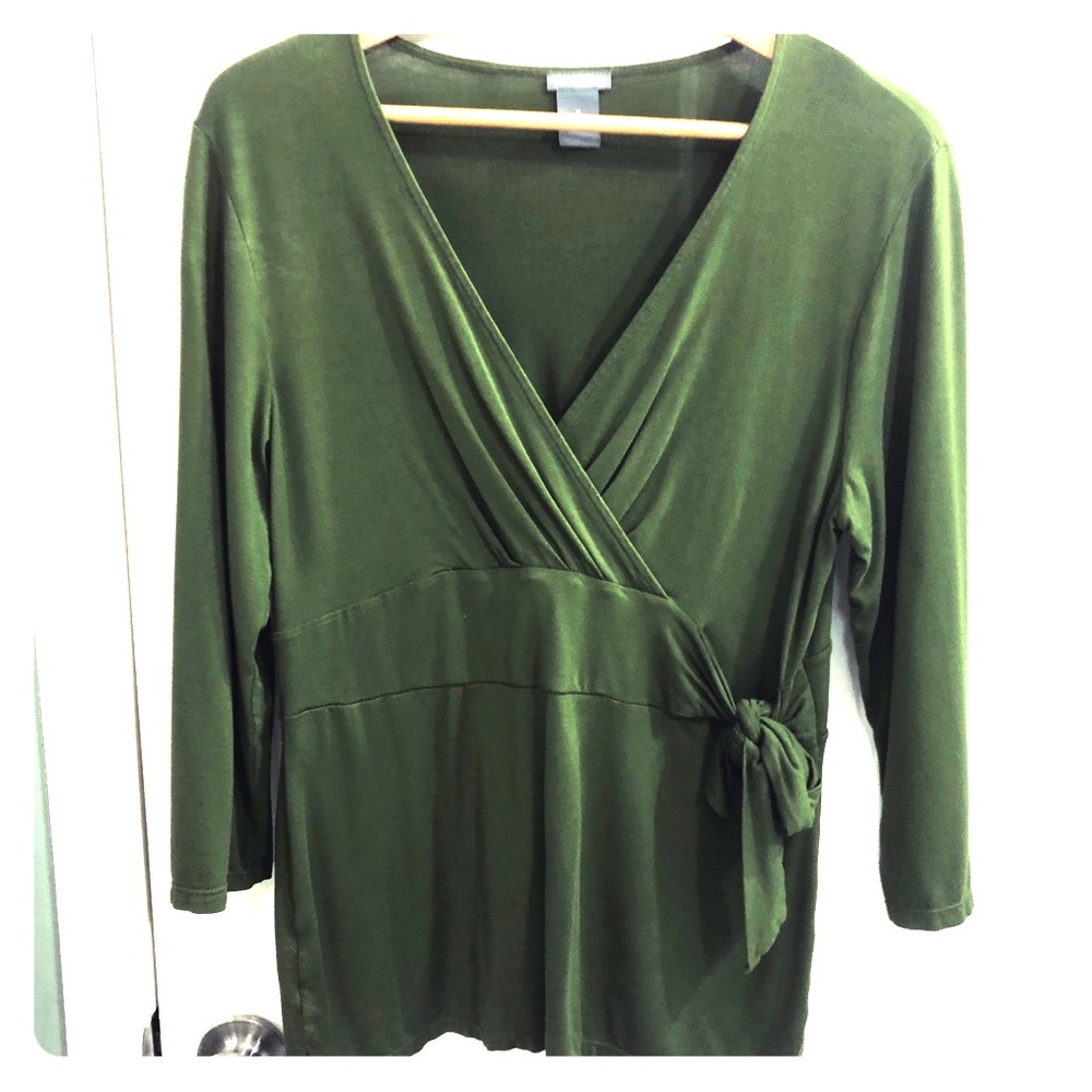 Anne Taylor beautiful green wrap top
